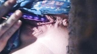 Come Performance my Vagina the Love she Needs