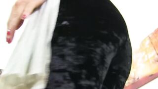 milf Shows her Older Holes Vibrator Banged! Solo Masturbation