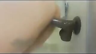 DADDY WOULD YOU LIKE TO HAVE YOUR LONG PENIS FEATURED INSIDE MY