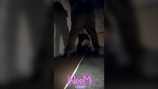 Sex inside the Stairwell! Трахнули в подъезде
