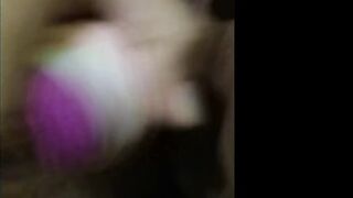 Ngocok Memek Sampai Crot Berkali - Kali