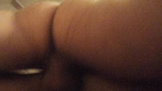 Smoking milf Gets Creampied and Squirts