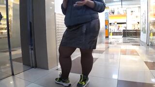 Voyeur spies on old BBW at a outdoor mall Fat