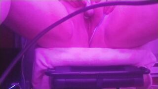 Taking a Break from Gaming to Play with my Vagina + Squirting