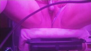 Taking a Break from Gaming to Play with my Vagina + Squirting