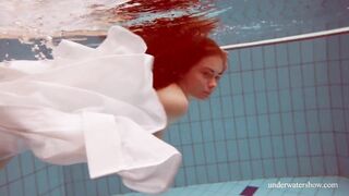 Huge Natural Hooters Beauty Lola Underwater Swimming
