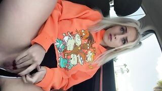 Blonde chick Fucks herself and Squirts inside Outdoors