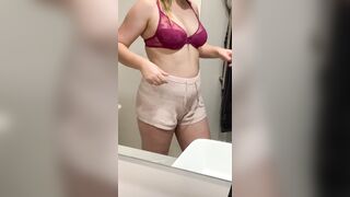 Aussie Amateur Pregnant milf Having Fun with myself until Cum (10 Weeks Pregnant)