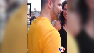 Simone, la professional du yoga, se fait baiser dans tous
