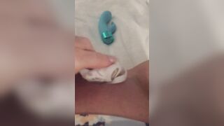 Sneaked in my Step Sisters Room and Fuck my Vagina with her