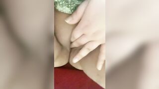View my Creamy Vagina Squirt as I Play with my Clitoris