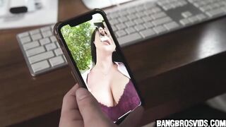 Big Titted dark hair wanna banged!