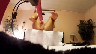 CUTIE DARK HAIR TAKE MONSTROUS VIBRATOR LEGS UP HIGH ...LOW WEBCAM WATCH