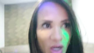 Senador de Brasília veio no RJ para pagar um performance