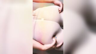 This Cutie Italian mom can got enough Anal and Cum into her