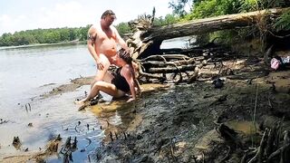 Thick ex-wife pounded into the mud on a nature walk
