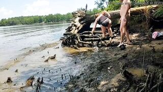 Thick ex-wife pounded into the mud on a nature walk