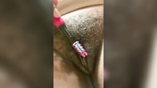 Vibrating Toothbrush Making my Twat Drip Cum