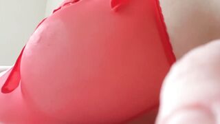 Huge Tit Pale Red Haired mom Masturbates Smooth Shaven Vagina and Grind Clitoris