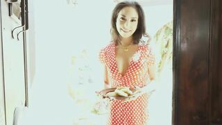 Pretty cougar Trinity St Clair Lets Young Pure Boy Screwed her Vagina