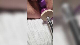 New Vibrator Fucking Machine
