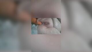 Fucking my Twat with a Carrot after a Goddess Bath-Tub