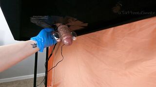 MILKING TABLE - BALL STRETCHING MALE MILKING MACHINE