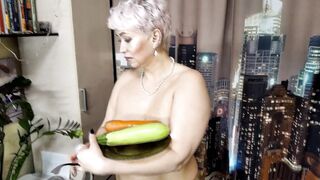 mom Secretary with Zucchini and Carrots into Soak Old Twat... Vaginal Testing