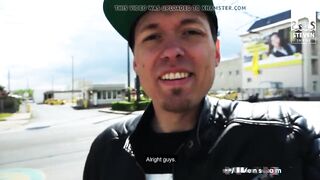 Petite mom Vicky Hundt gets a incredible sexy twat pounding