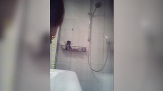 Cutie teens yo with Hottie body in shower