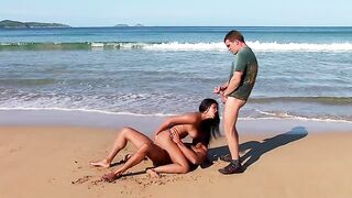 Double Butt Pounder at the Beach! Vacation Anal double penetration, two Sloppy