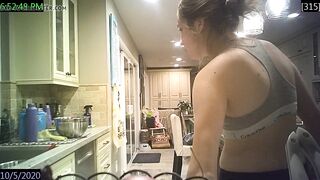Amrican barely legal kitchen bra secret web webcam leak 1005 (NN NS)