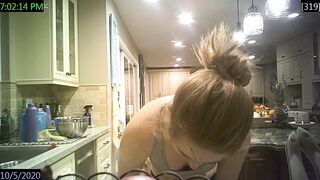 Amrican barely legal kitchen bra secret web webcam leak 1005 (NN NS)