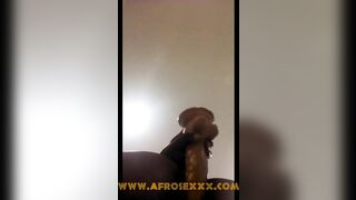 sextoy vagina fucked close up