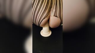 cougar Creamy on her Sex Toy