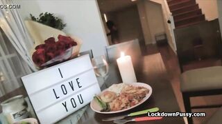 She cant resist her exbfs huge penis inside quarantine