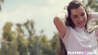 Dark Hair mom camgirl solo dancing and striptease outside