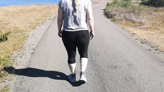 Took a Walk into Lovley Weather, need to Peeing with Super Sexy Veiw
