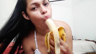 Fucking my Vagina with Bananas Cuz there not Bull into my City
