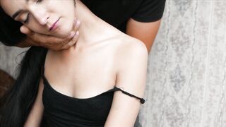 My Teenagers Gf is very Excited by Kisses on the Neck ...