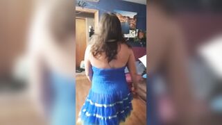 Soak Fiance Twat Gets Naked to Dance BUT THEN...