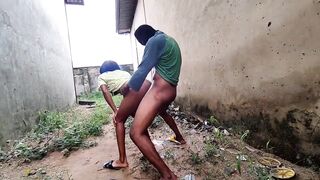 SlimBullet Doesnt Mind Having Public Sex With Hungry Huge Cock