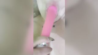 Me Chupo Las Tetas y Juego Con Mi Vibrador En Mi Snatch