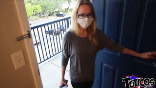 "This is a Medical Building!" Nerdy blonde Karen w/ glasses