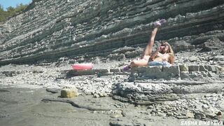 Awesome Filthy Nudist chick into Sunglasses Blows & Ride a Long Sex Toy