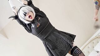Nier Automata 2B Gets too Vulgar when Bound up and Twat Banged.