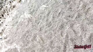 oriental Amateur Outdoors Beach Sex, almost Caught