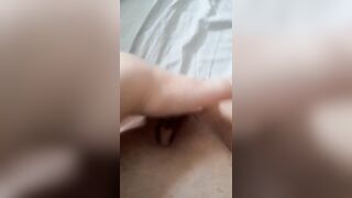 Amateur Fingers Soaking Soak Snatch