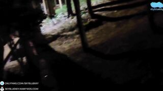 Public Sex - Vagina Sting at the Entrance of the Hiking Trail