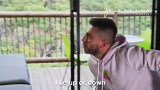 Mariana Martix receives a very sexy tantric rubs